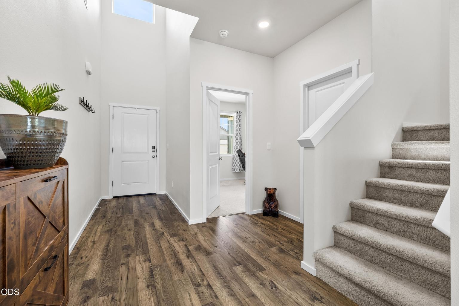 Photo of 509 SE Stetson Court 5 of 57
