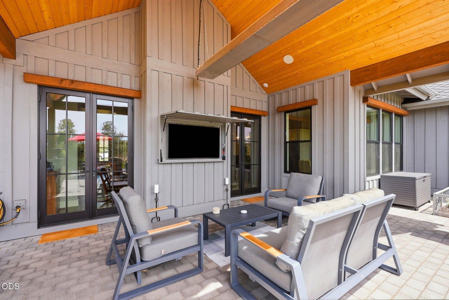 Heated Patio Lounge