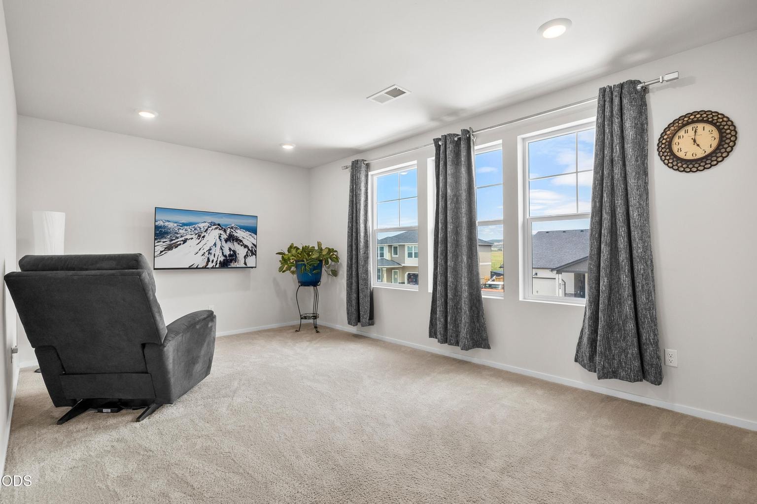 Photo of 509 SE Stetson Court 23 of 57