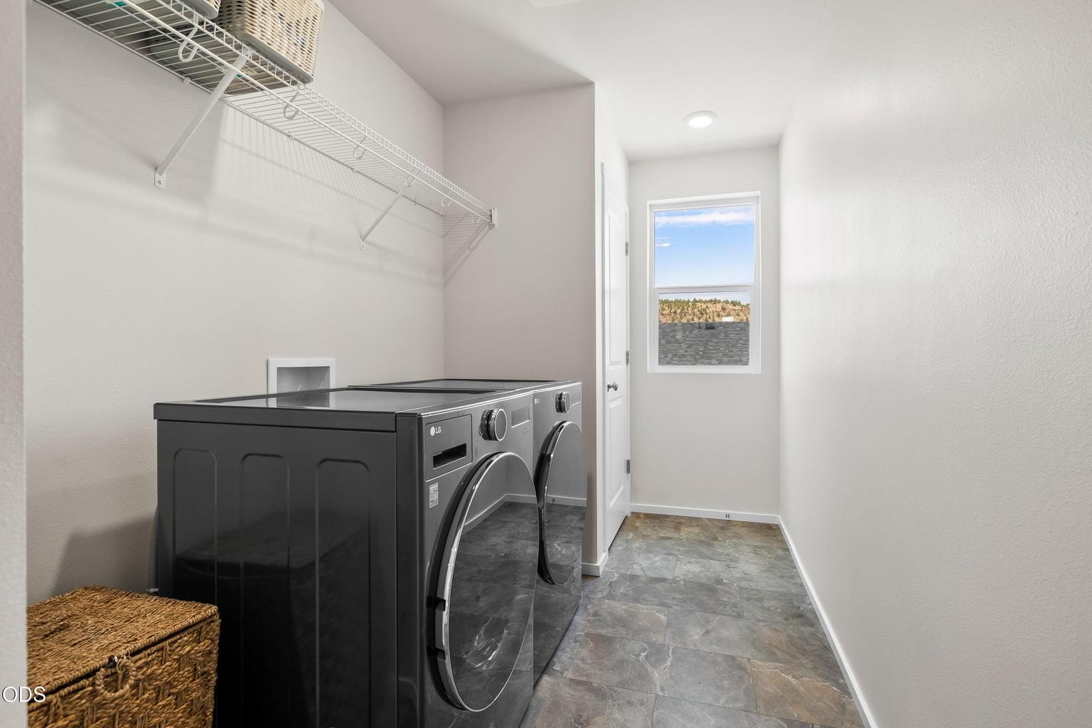 Photo of 509 SE Stetson Court 25 of 57