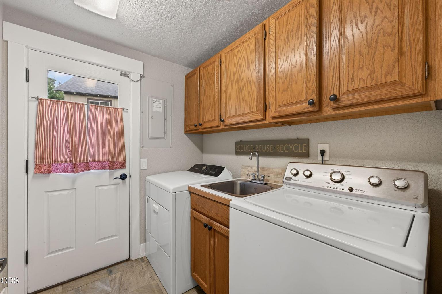 Photo of 62968 Fresca Street 27 of 44