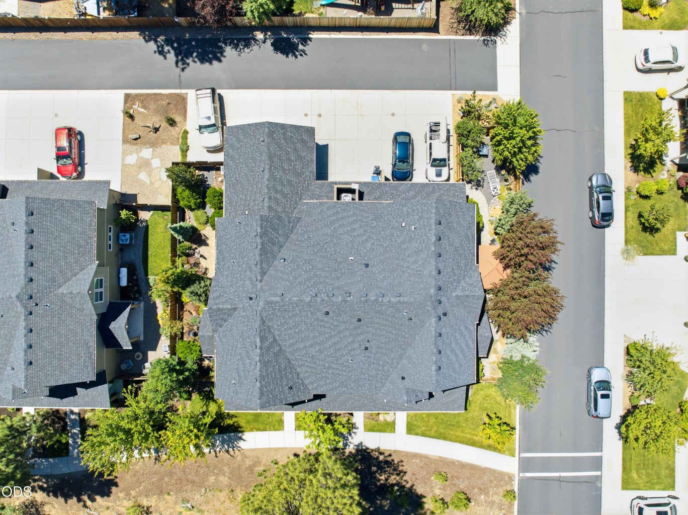 Photo of 950 N Hindeman Avenue 32 of 38