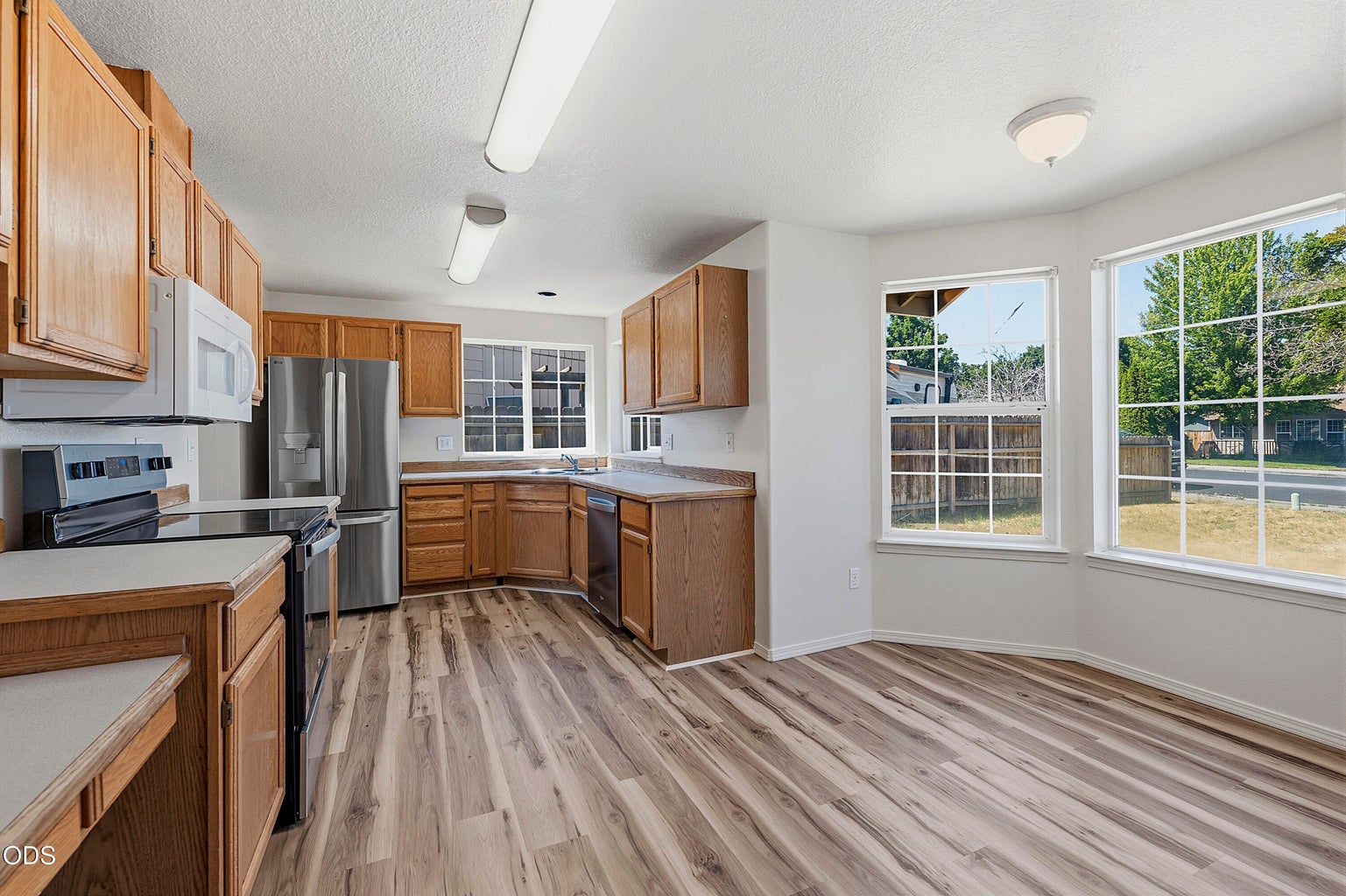 Photo of 2150 SW 29th Street 4 of 26