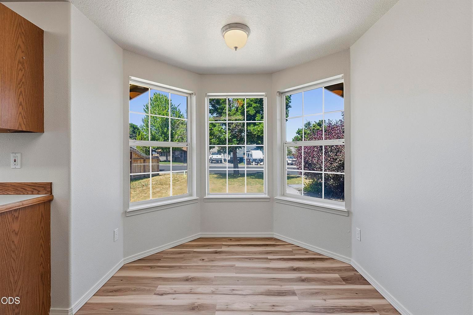 Photo of 2150 SW 29th Street 5 of 26