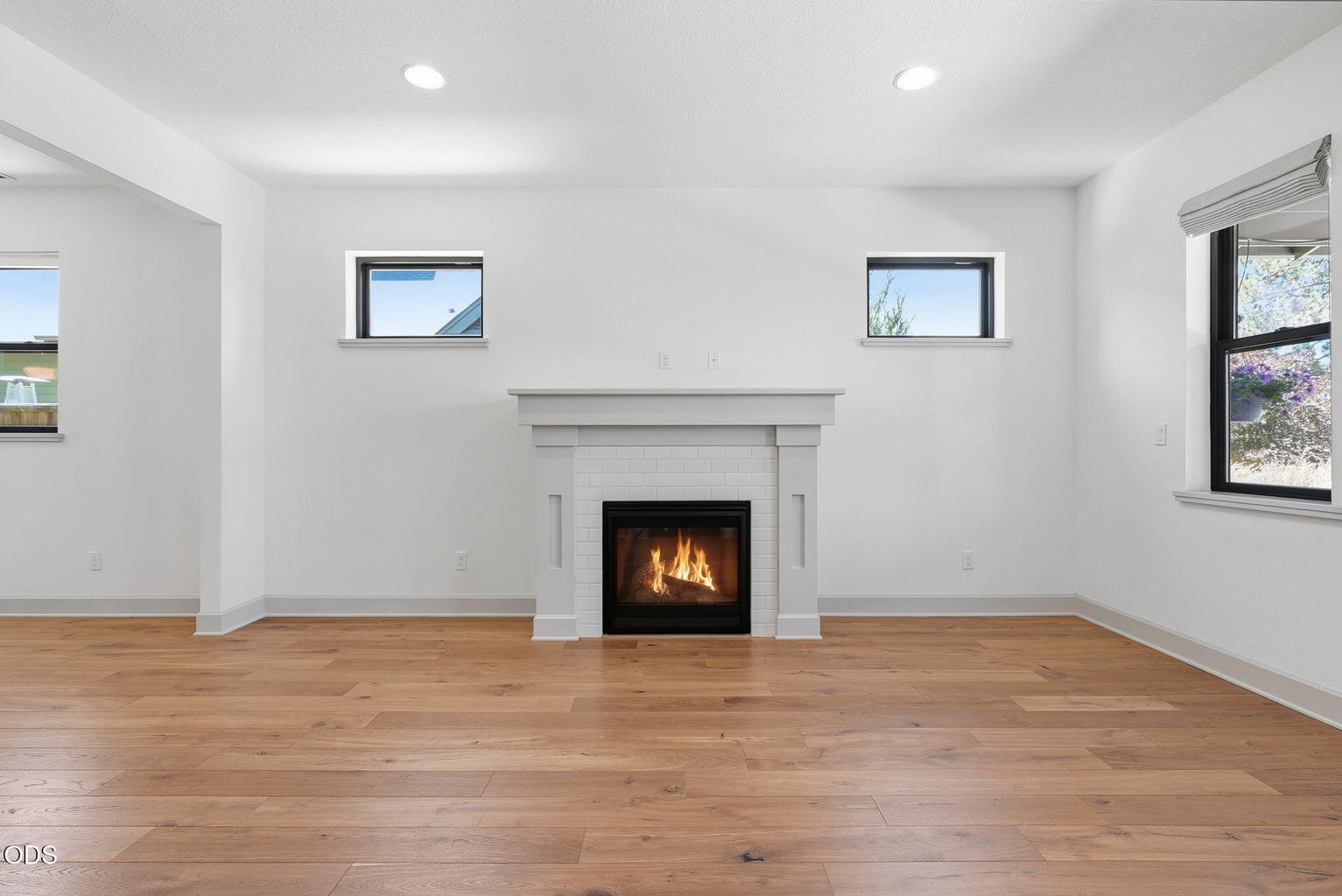 Photo of 1035 E Horse Back Trail 13 of 54