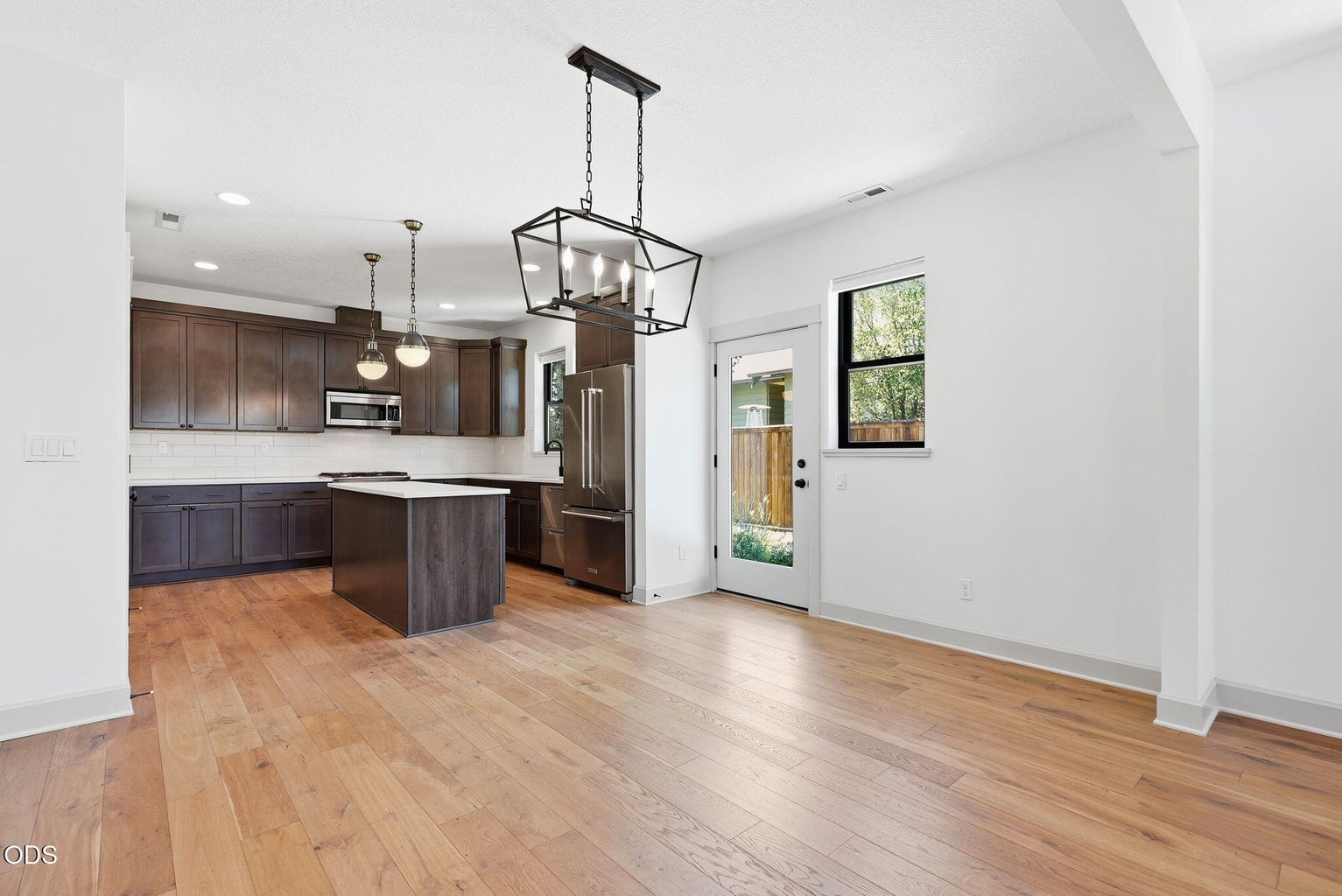 Photo of 1035 E Horse Back Trail 15 of 54