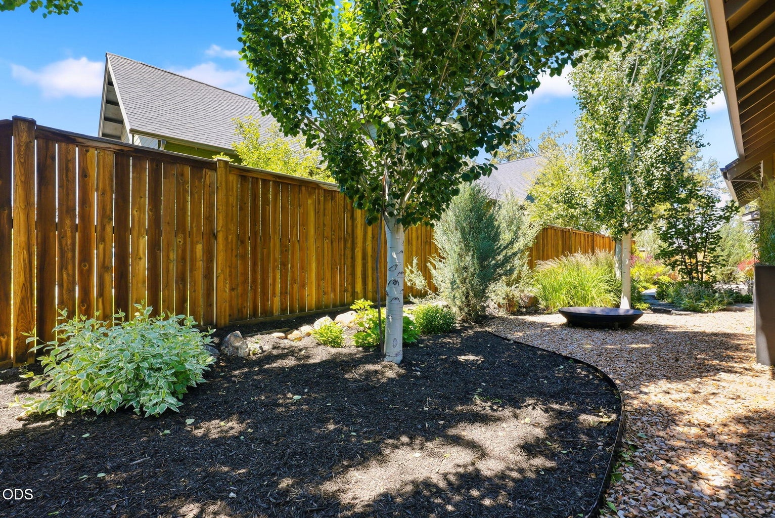Photo of 1035 E Horse Back Trail 43 of 54