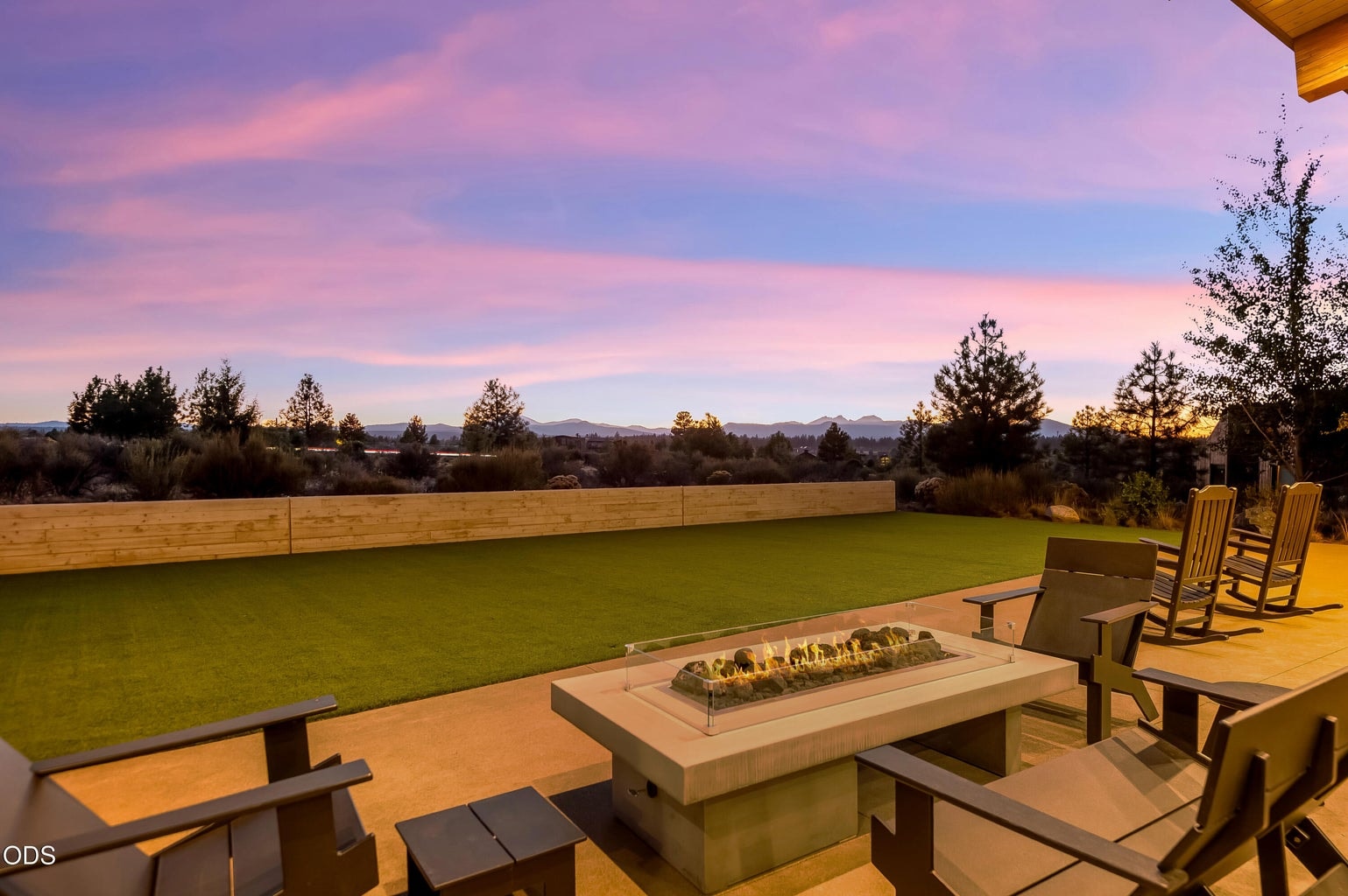Photo of 61785 Hosmer Lake Drive 3 of 45