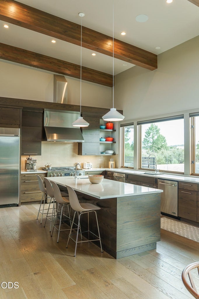 Photo of 61785 Hosmer Lake Drive 11 of 45