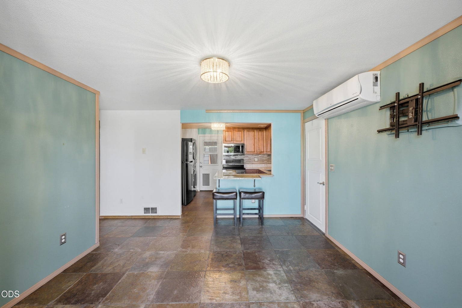 Photo of 2346 SW 20th Court 20 of 41