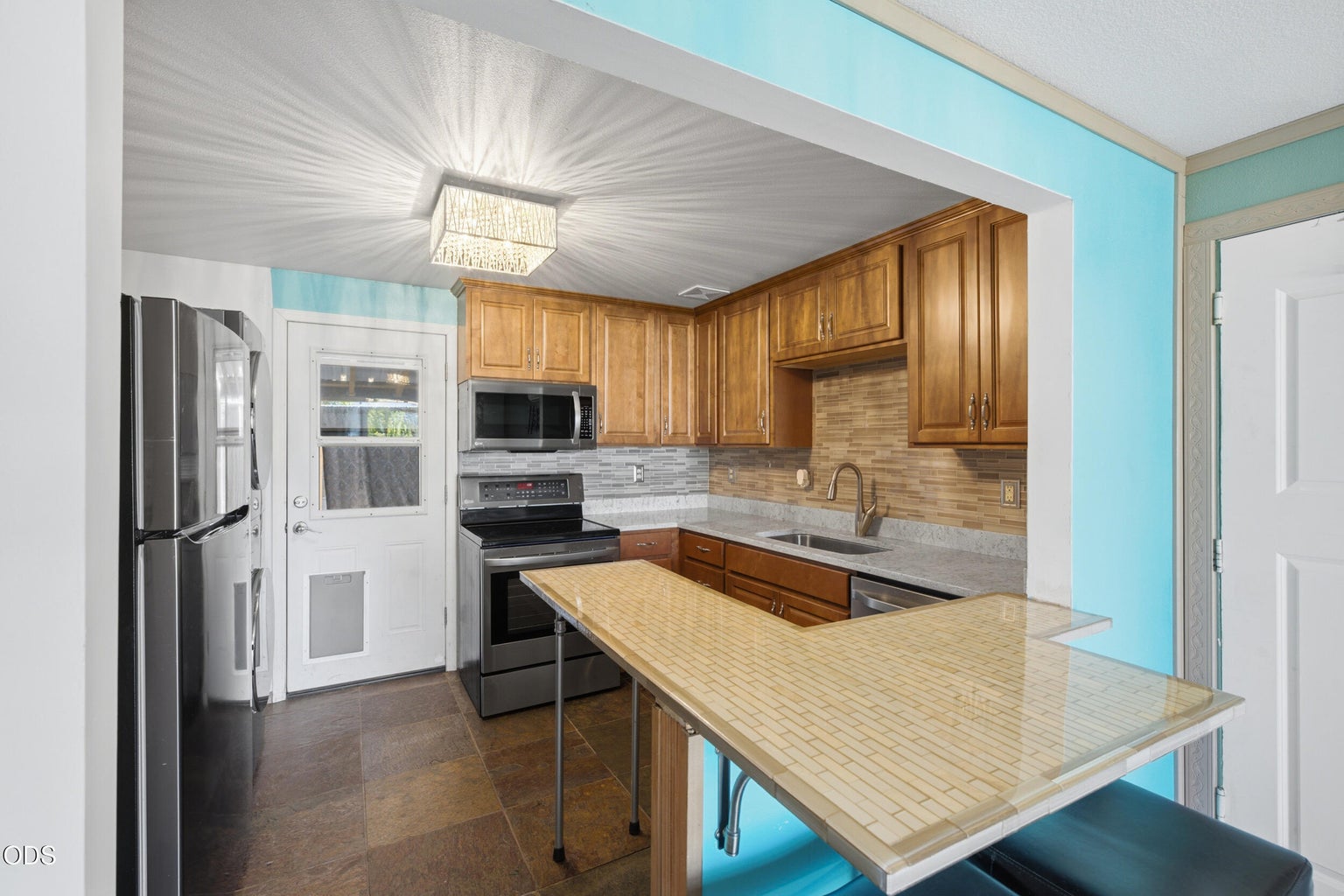 Photo of 2346 SW 20th Court 21 of 41