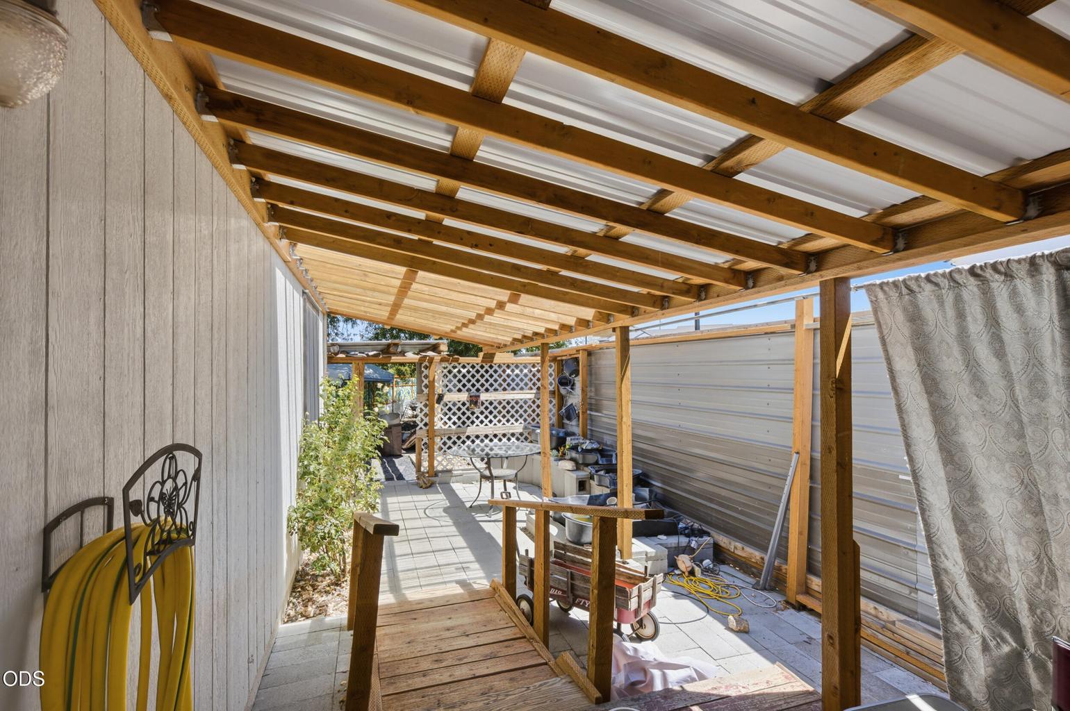 Photo of 2346 SW 20th Court 32 of 41
