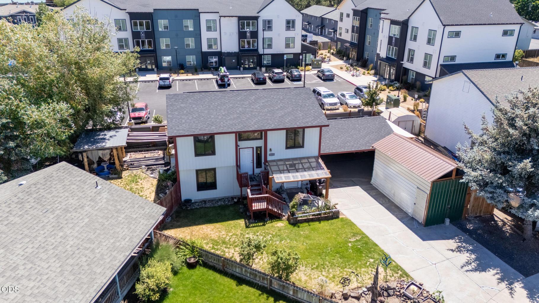 Photo of 2346 SW 20th Court 41 of 41