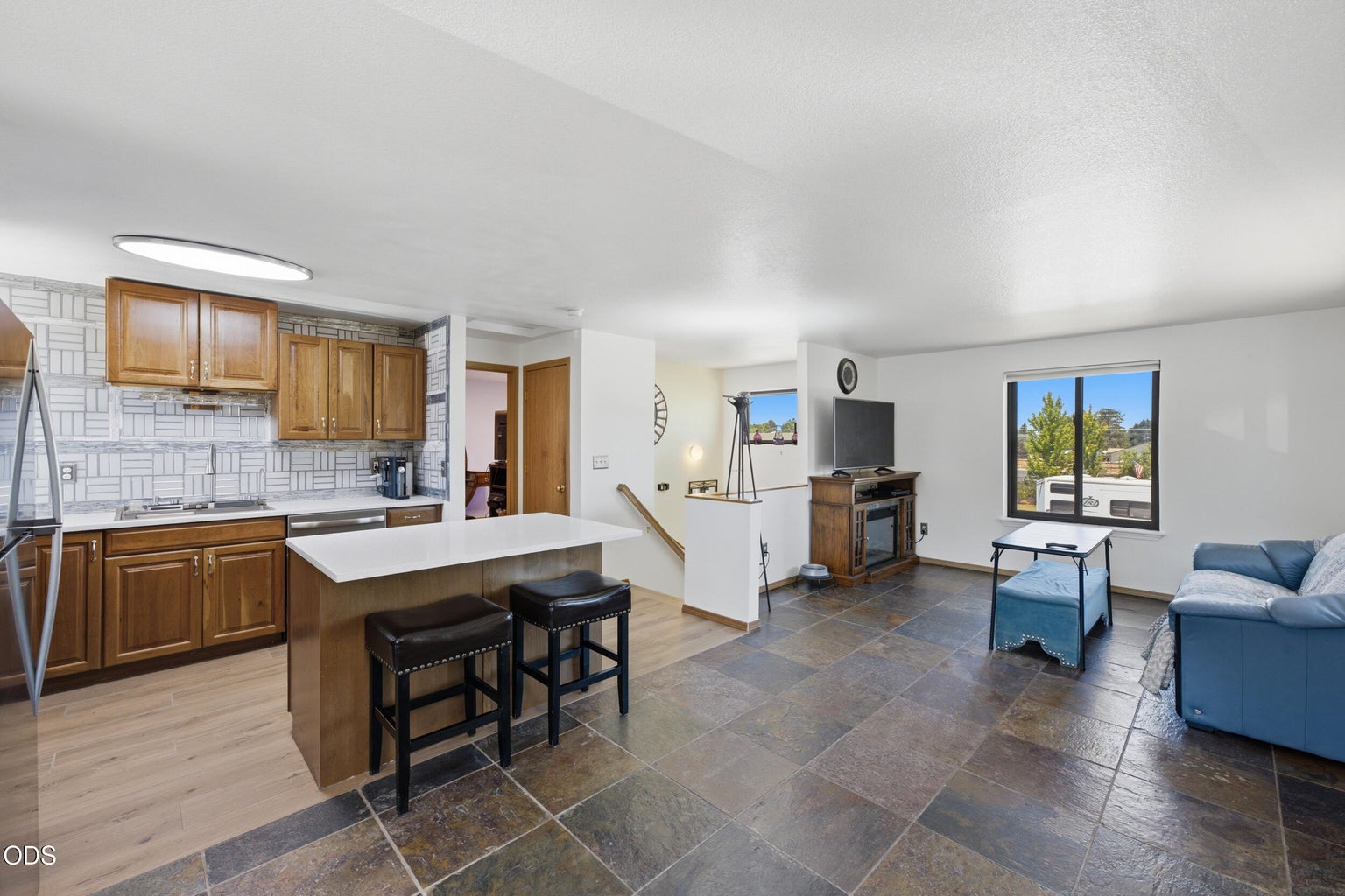 Photo of 2346 SW 20th Court 11 of 41