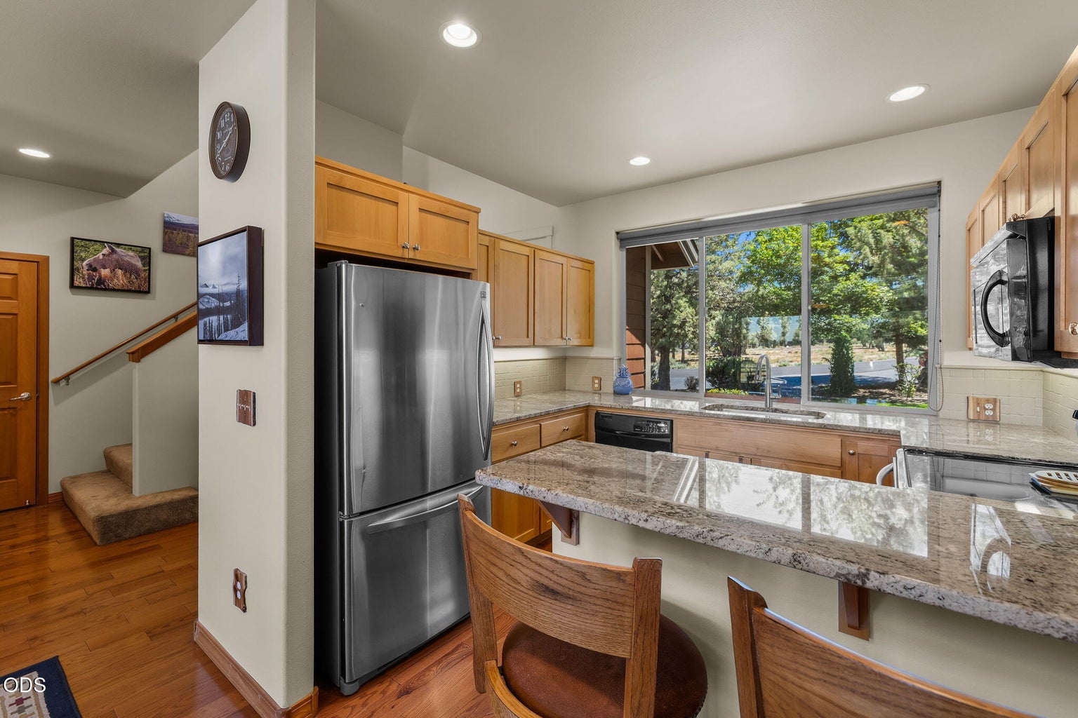 Photo of 675 Sagebush Circle 4 of 25