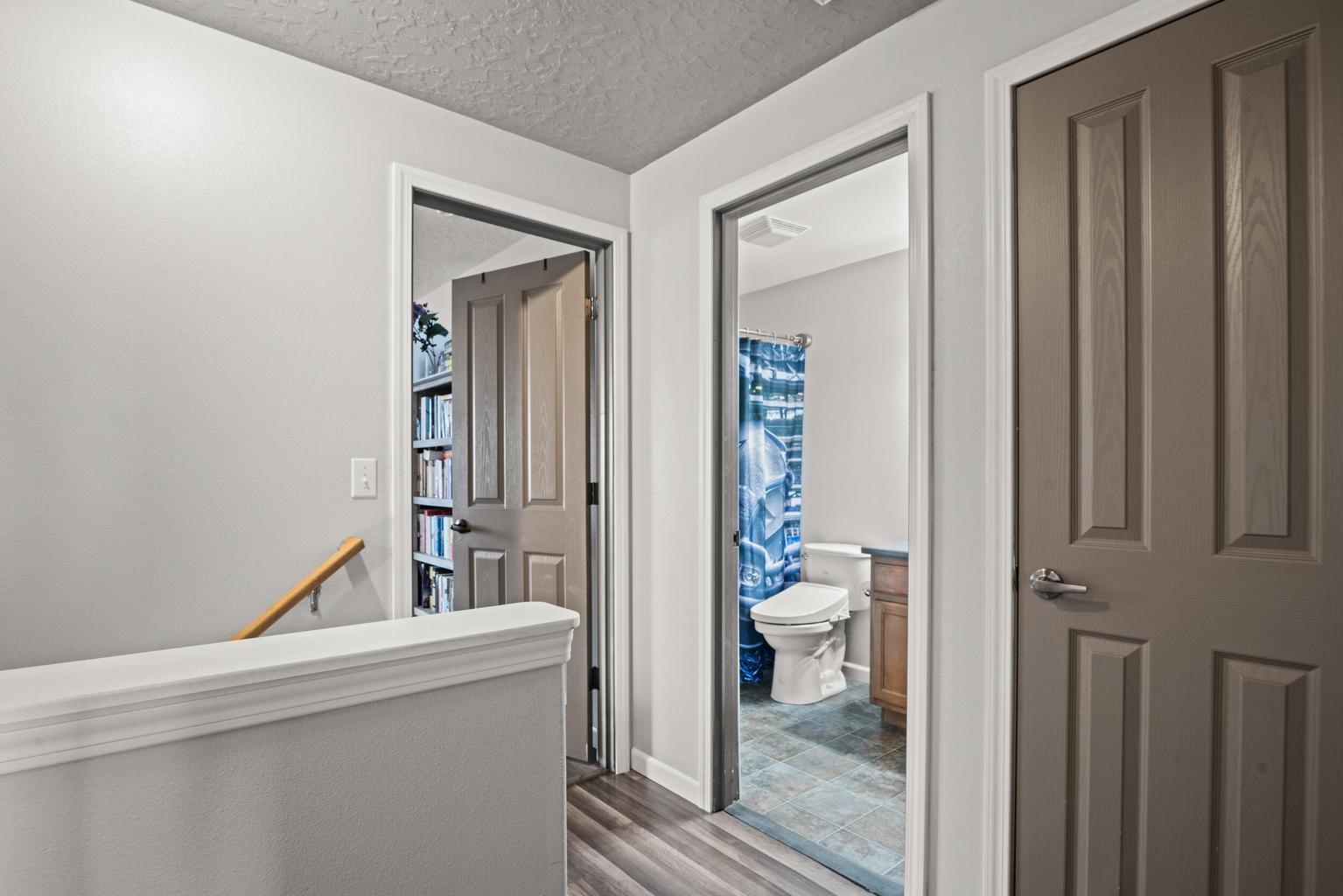 Photo of 16410 Cassidy Court 16 of 27