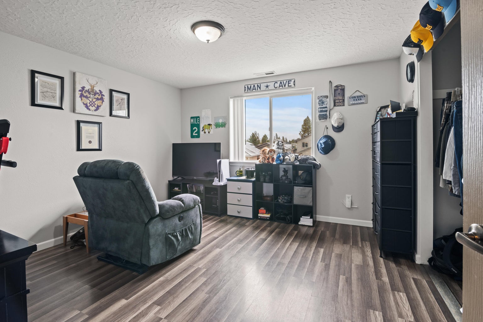Photo of 16410 Cassidy Court 18 of 27