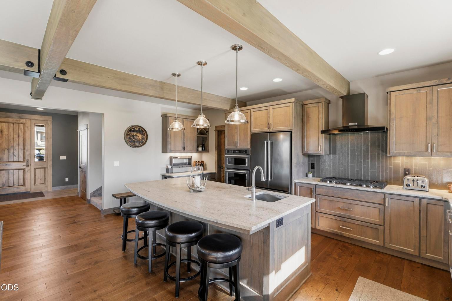 Photo of 751 S Redwood Street 15 of 70