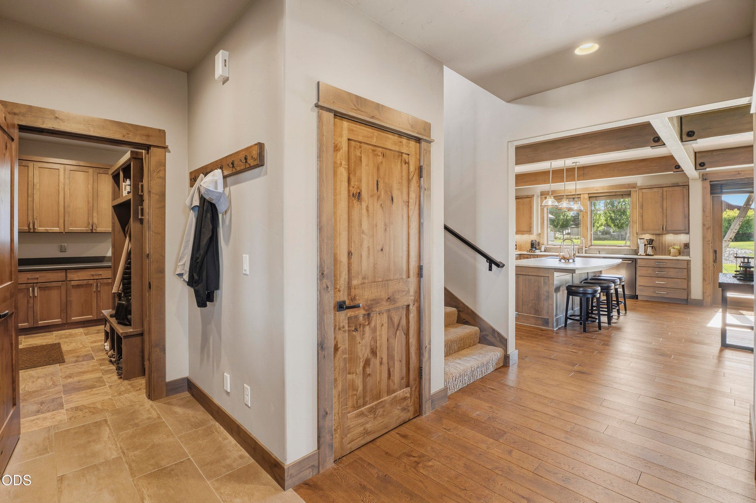 Photo of 751 S Redwood Street 33 of 70