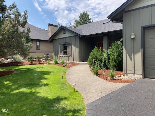 Photo of 387 Goshawk Court 3 of 46