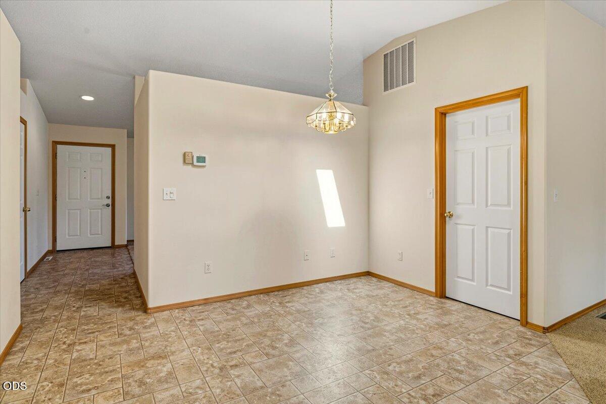 Photo of 6565 NW Homestead Way 22 of 50