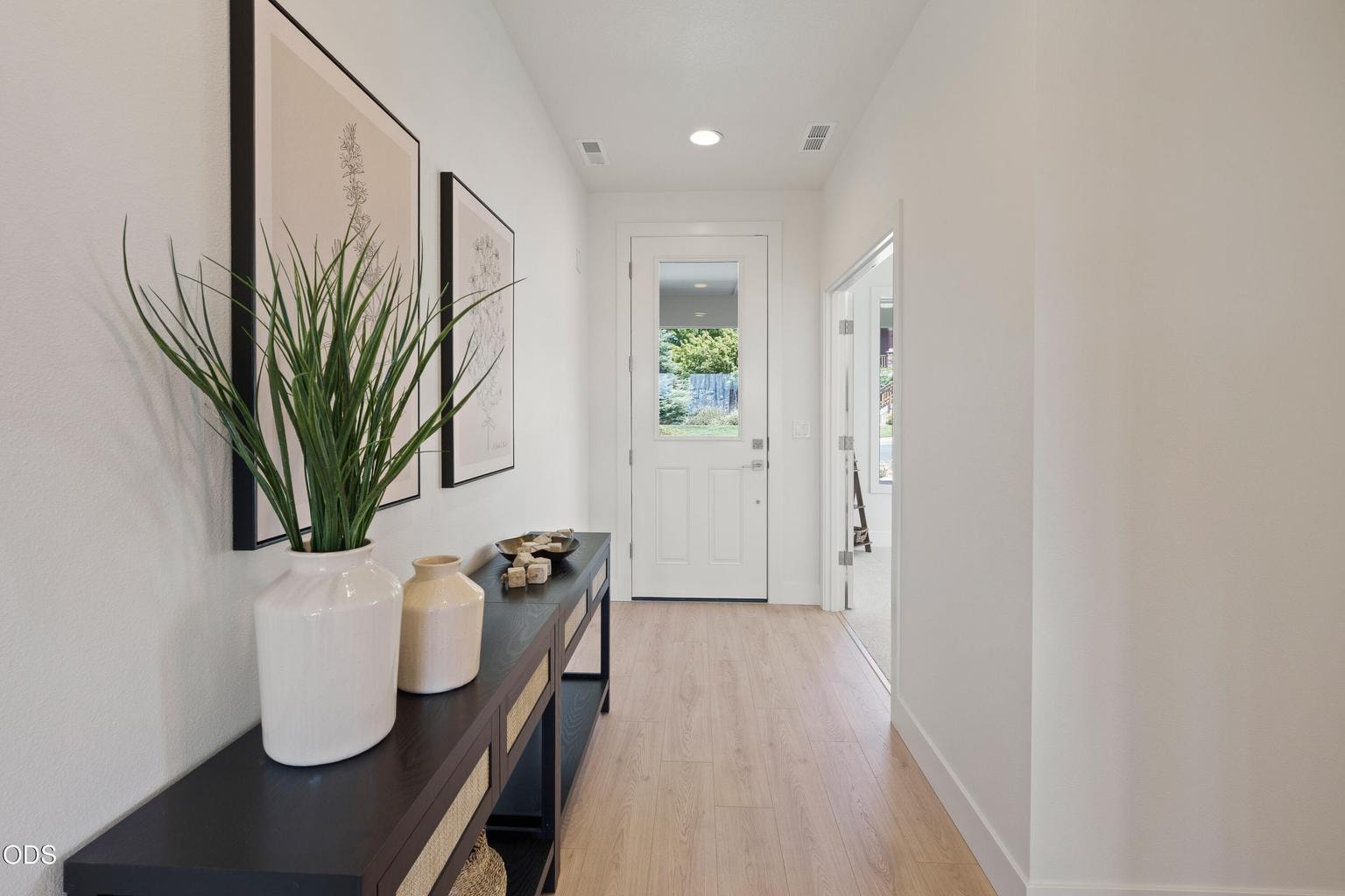 Photo of 2251 SW 43rd Street 6 of 51