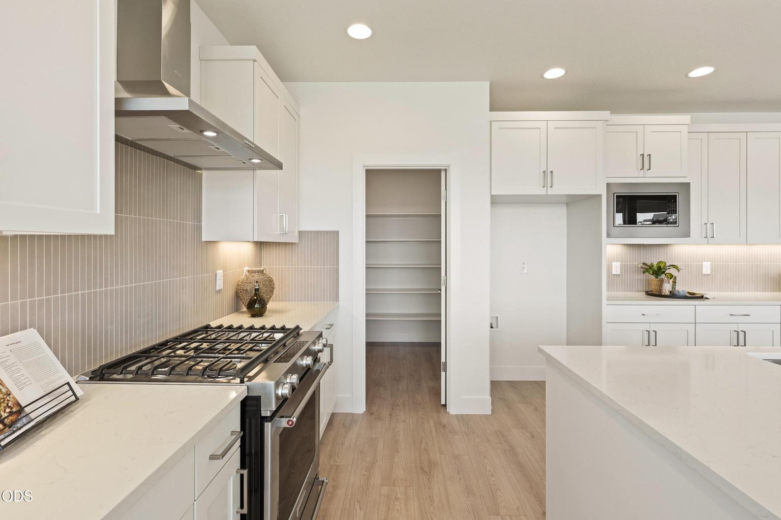 Photo of 2251 SW 43rd Street 22 of 51