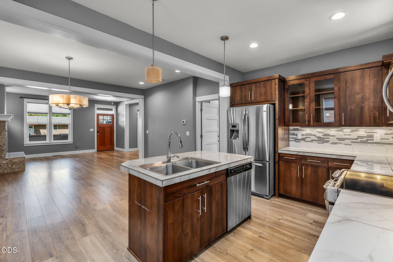 Photo of 1130 SW Indian Avenue 9 of 27