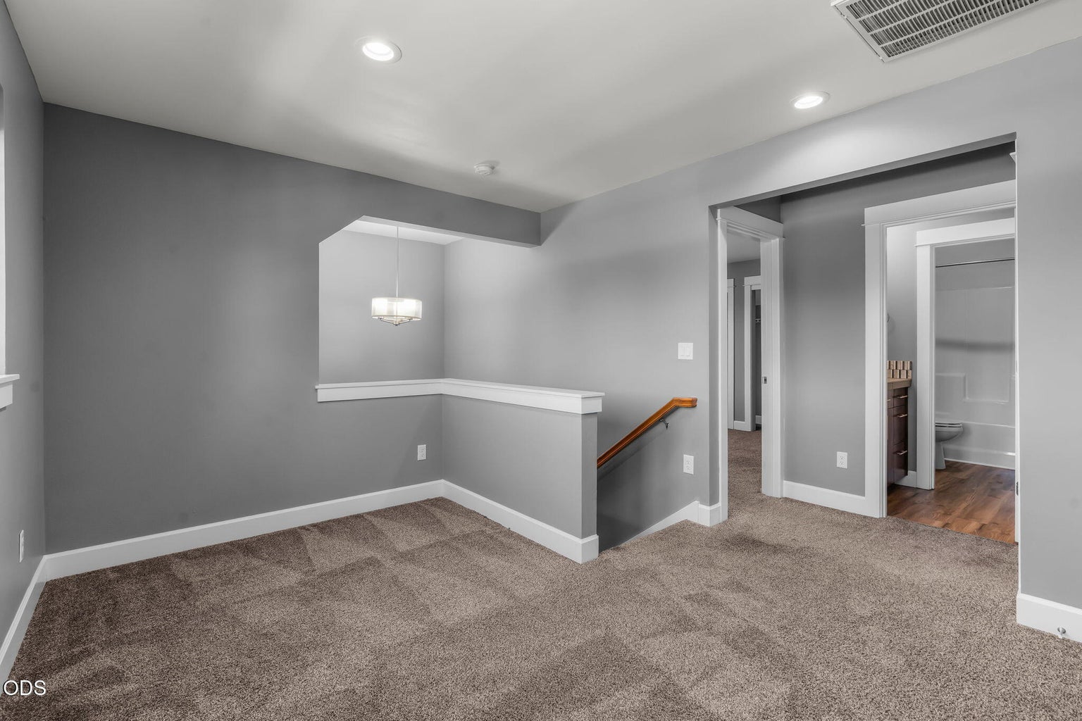 Photo of 1130 SW Indian Avenue 15 of 27