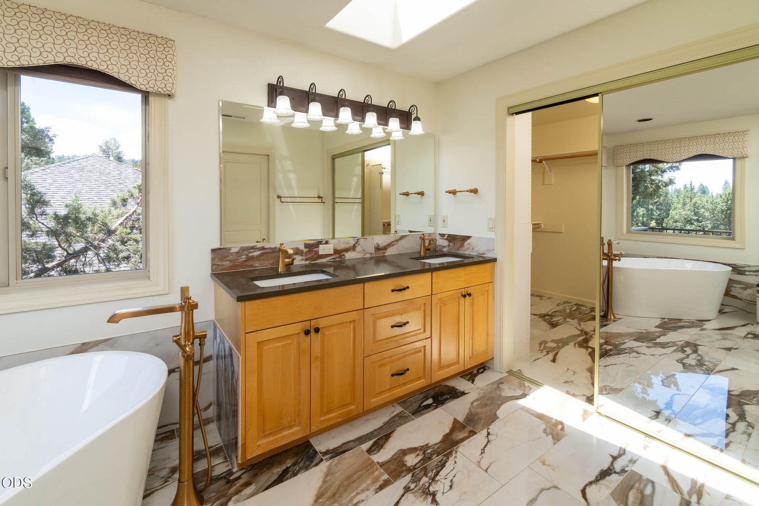 spa inspired primary en-suite