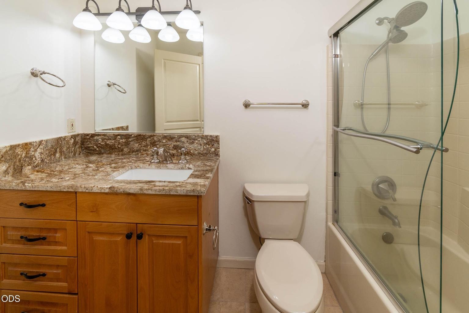 secondary bathroom