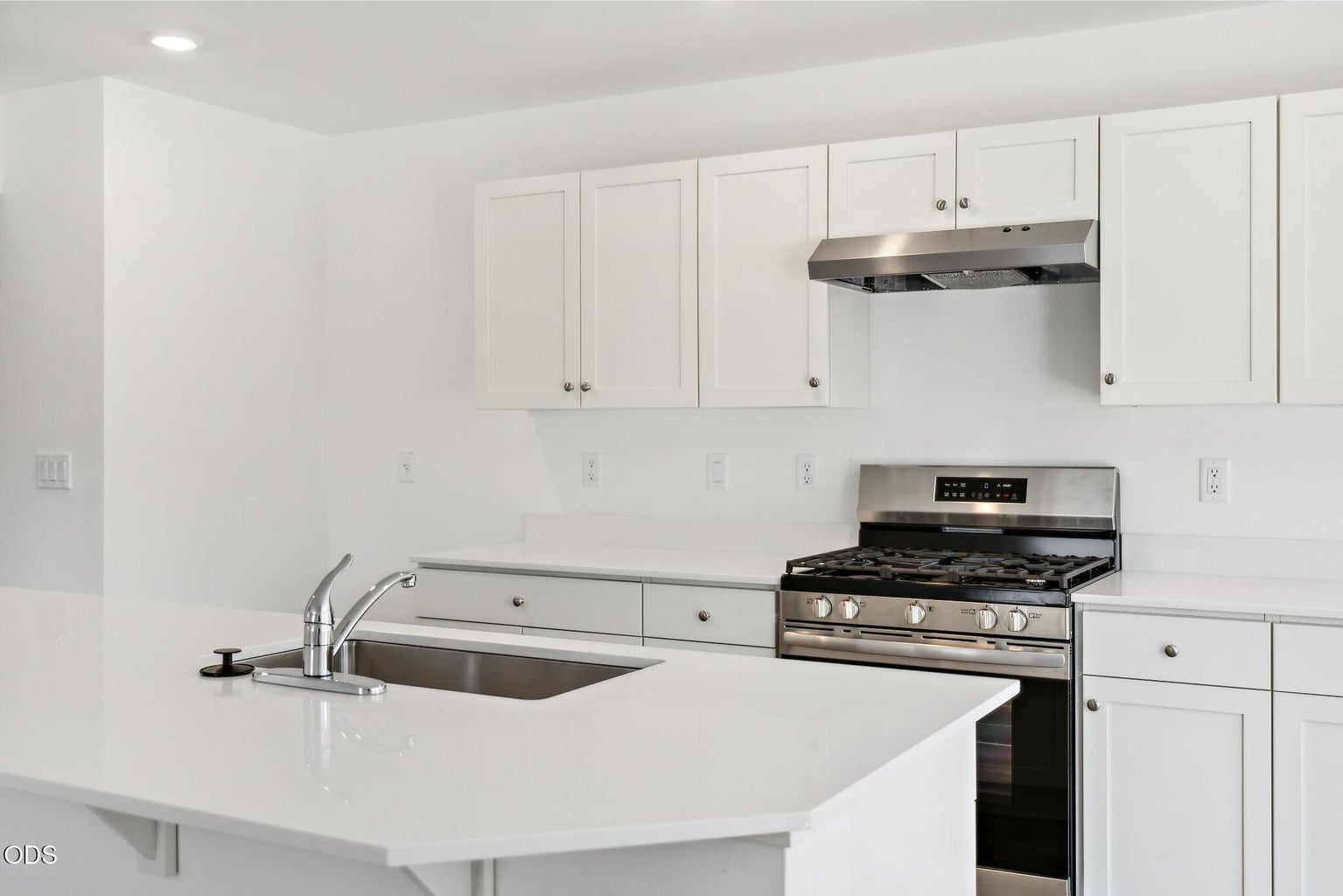 Photo of 16665 Cottage Pine St 8 of 24