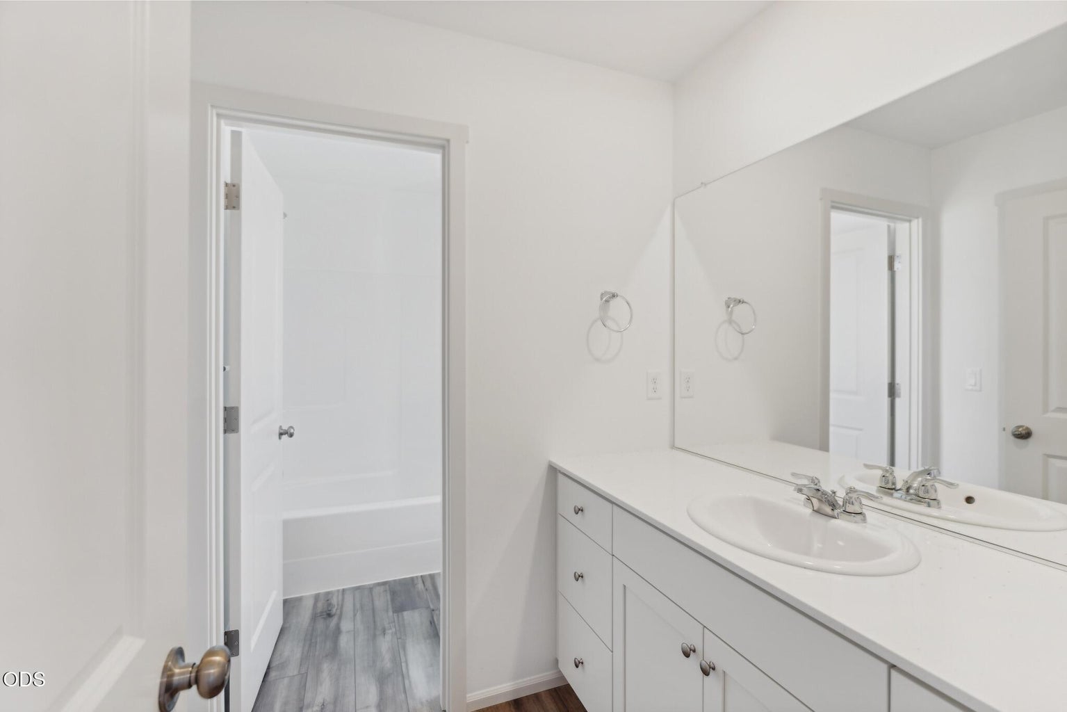 Photo of 16665 Cottage Pine St 16 of 24