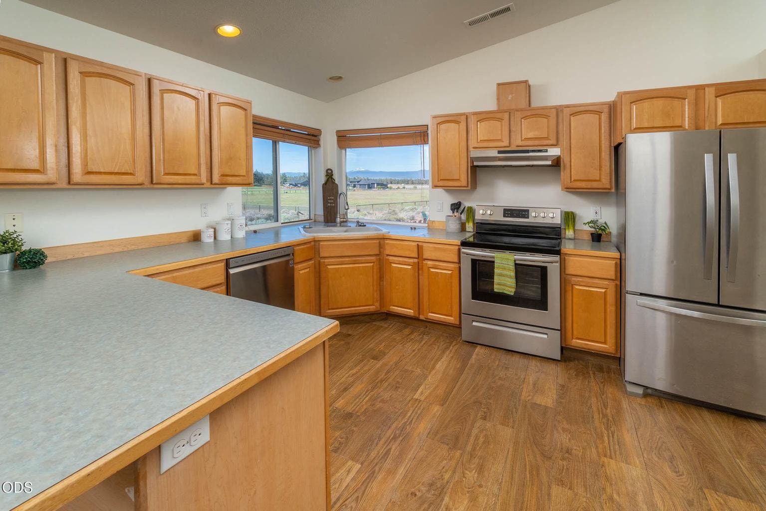 Photo of 20725 Lyra Drive 6 of 46