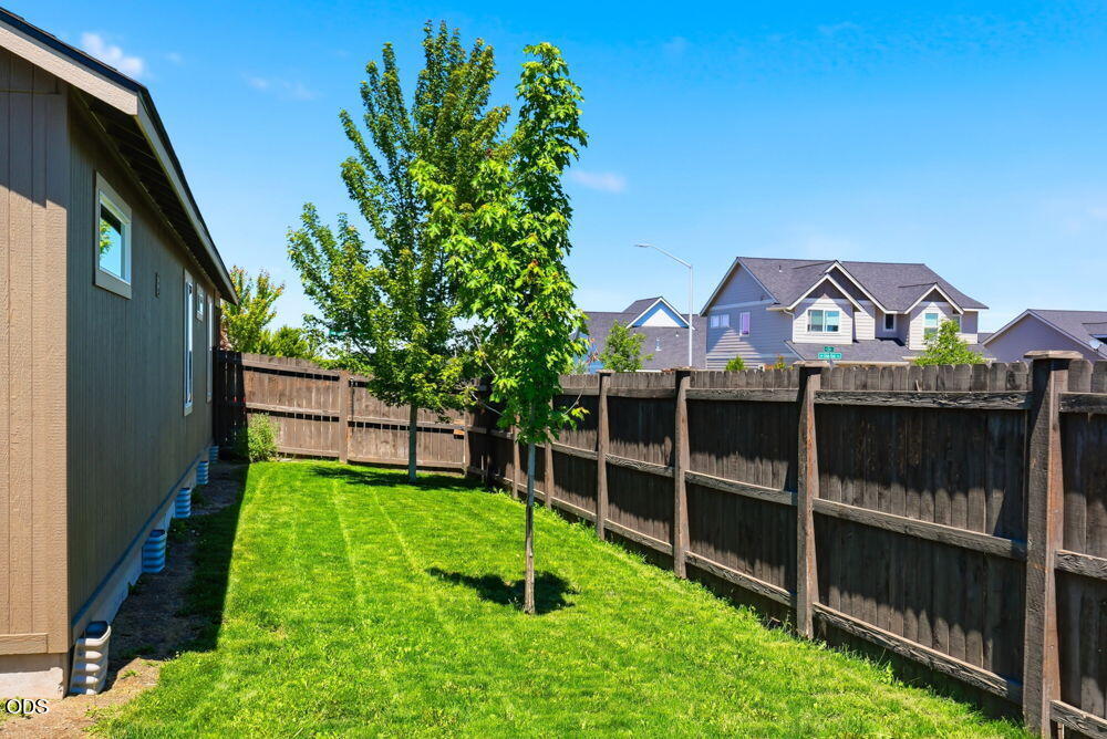 Photo of 2502 NW Glen Oak Avenue 34 of 35