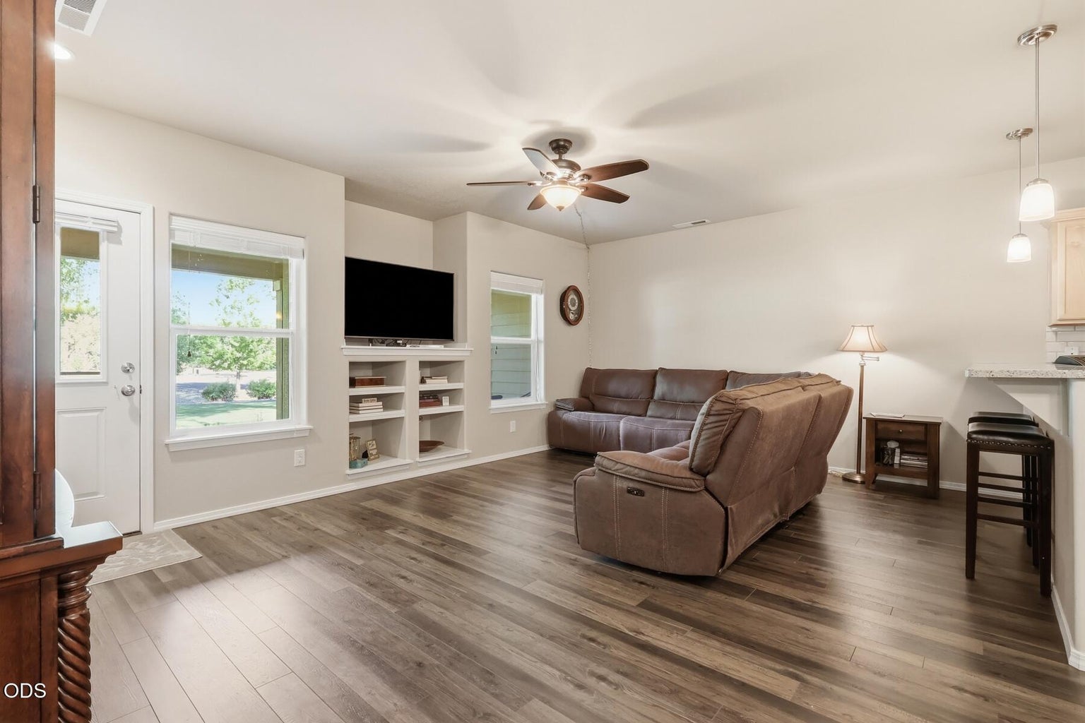 Photo of 820 N Hindeman Street 16 of 55