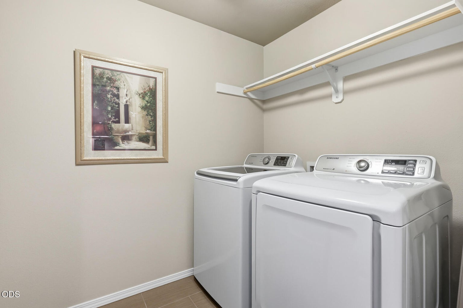 Photo of 820 N Hindeman Street 35 of 55