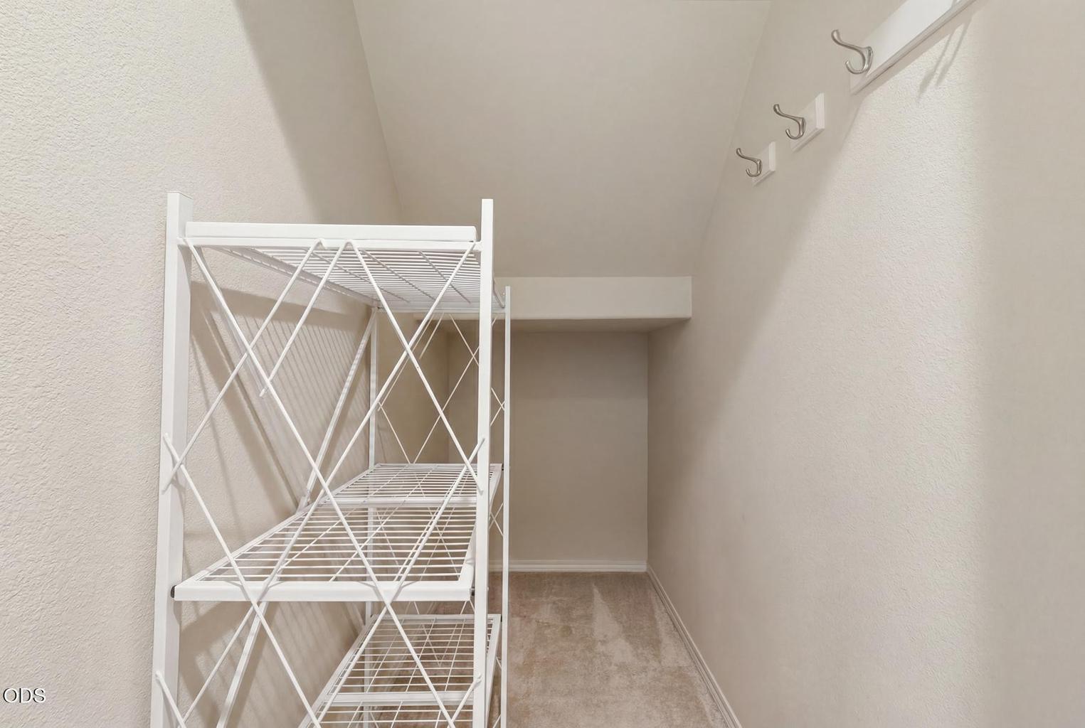 Photo of 820 N Hindeman Street 36 of 55