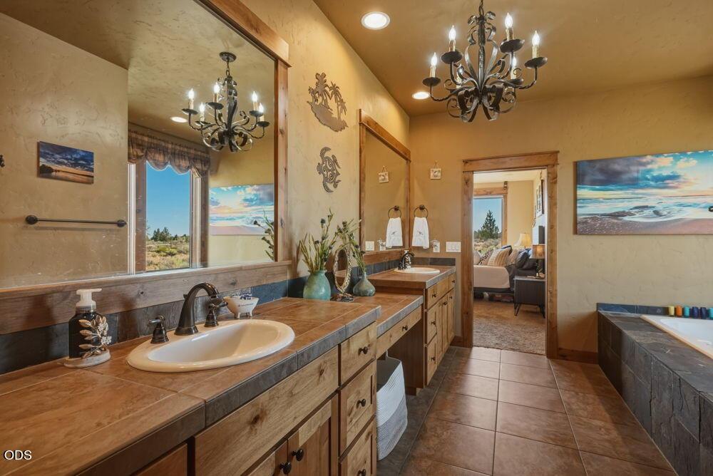 Photo of 17171 SW Chaparral Drive 16 of 48