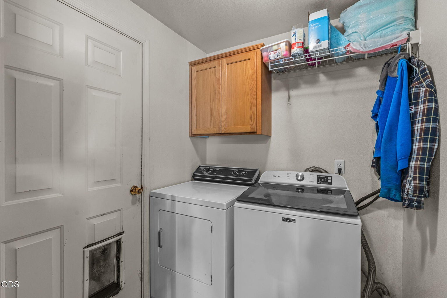 Photo of 609 NE Stoneridge Lane 16 of 46