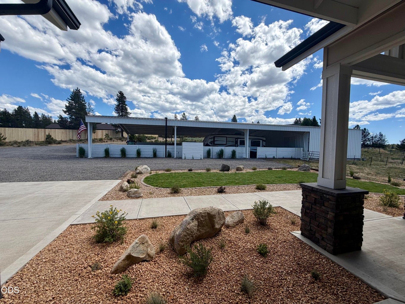 Photo of 16768 Sandy Court 9 of 56