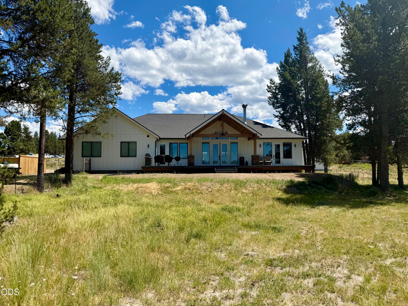 Photo of 16768 Sandy Court 8 of 56