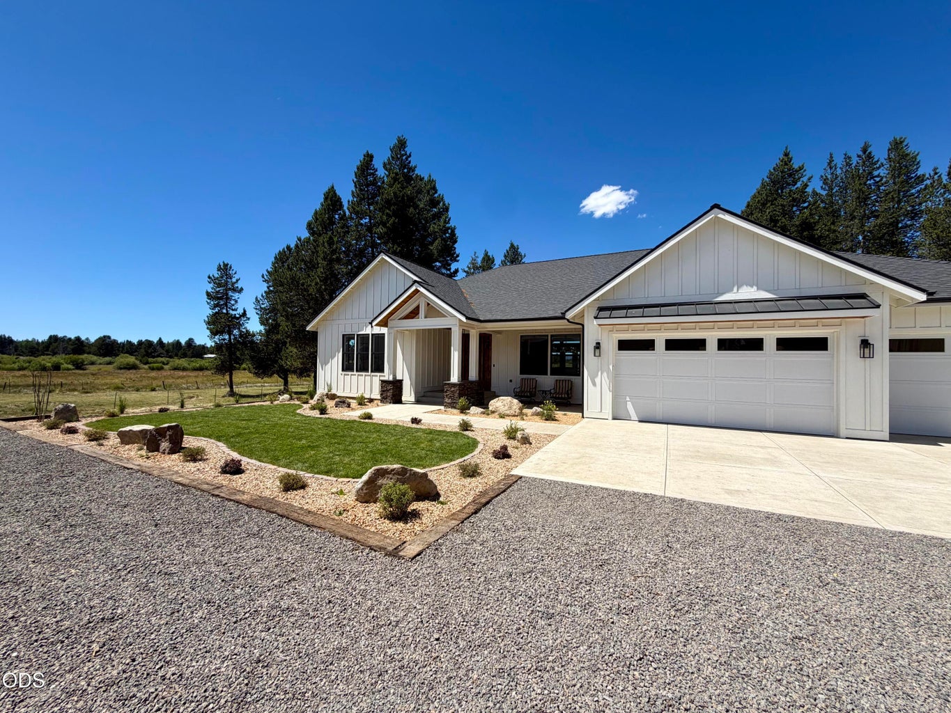 Photo of 16768 Sandy Court 6 of 56