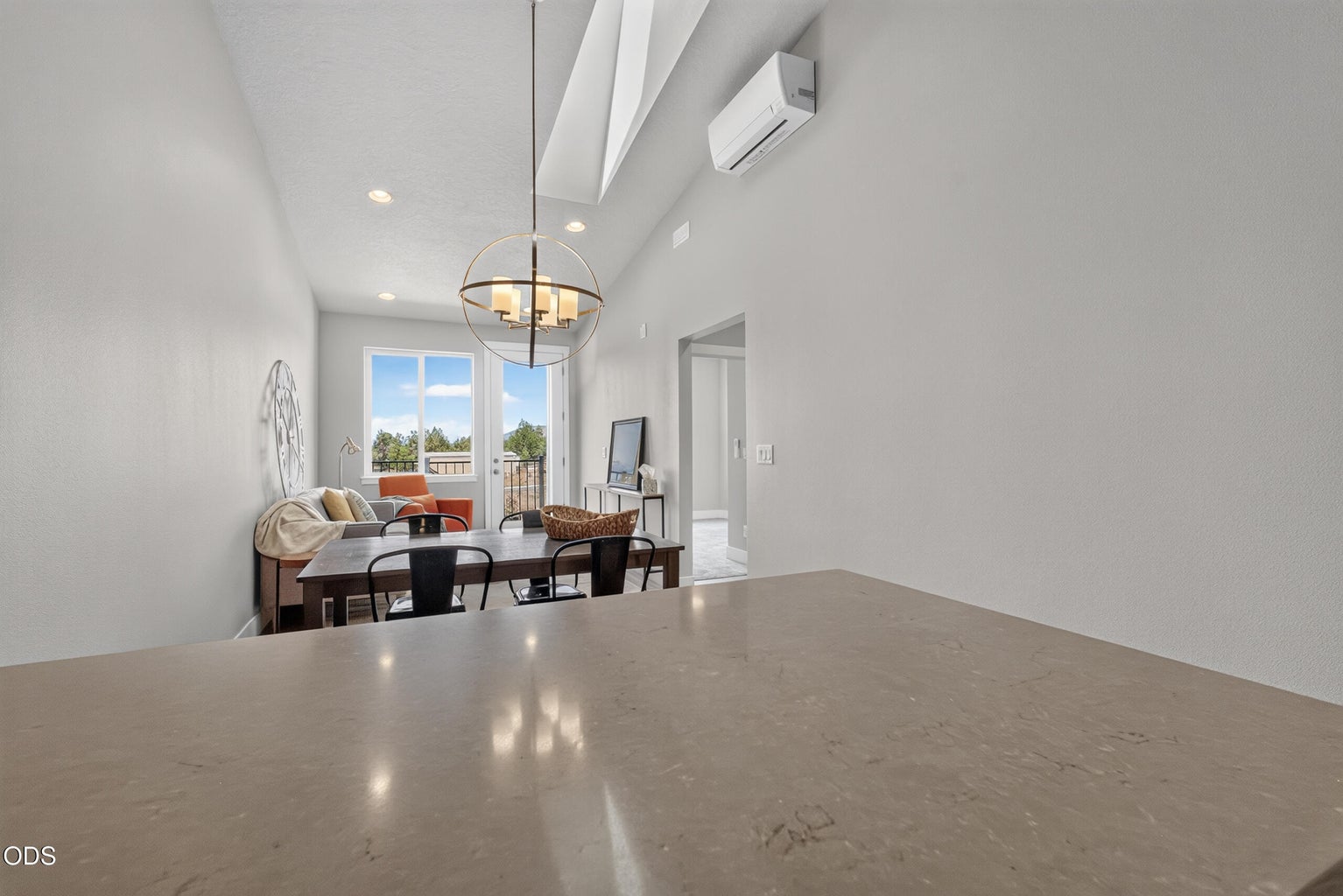 Photo of 3954 SW 39th Street 12 of 28