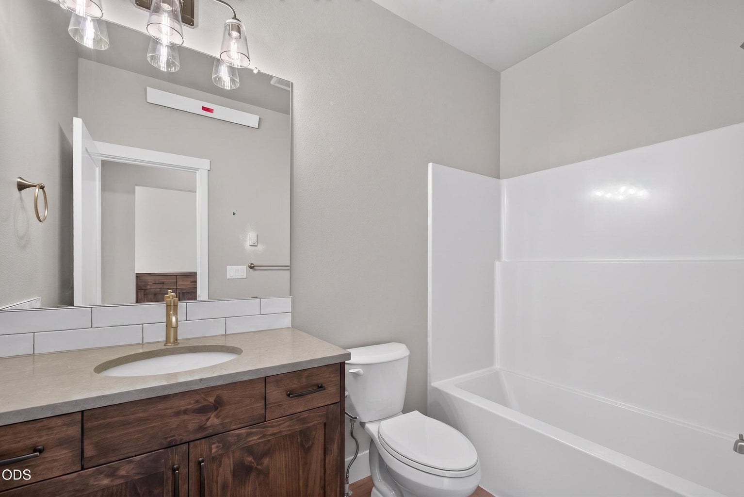 Photo of 3954 SW 39th Street 19 of 28