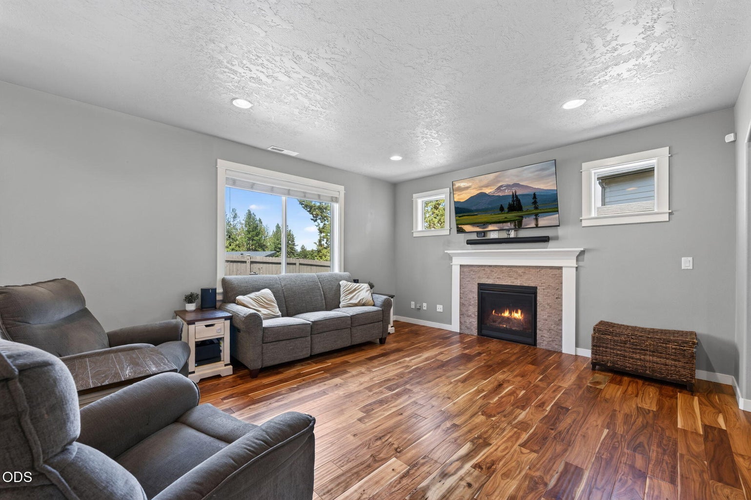 Photo of 20496 SE Clover Crest Court 10 of 54