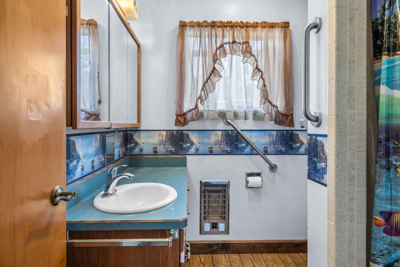 Photo of 195 SE Roosevelt Avenue 31 of 47