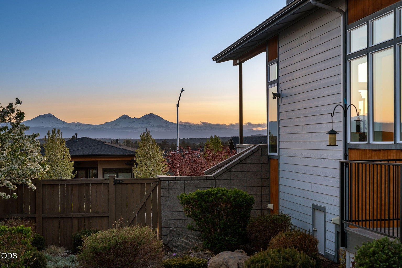Photo of 3480 SW 45th Street 12 of 52