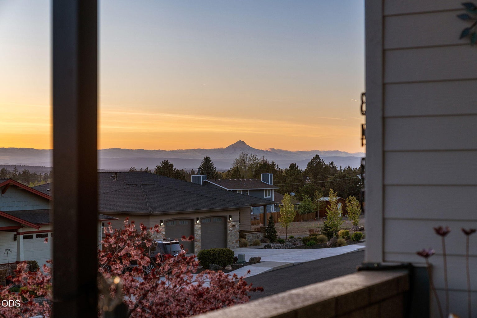 Photo of 3480 SW 45th Street 14 of 52