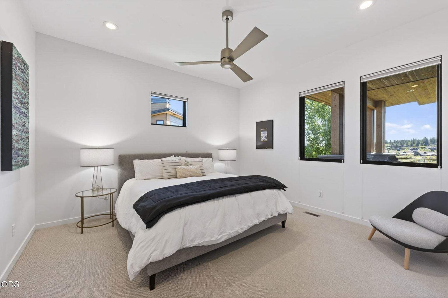 Photo of 61404 SW Skene Trail 25 of 49